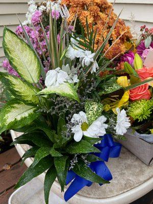 Villager Flowers, Gifts & Flower Delivery