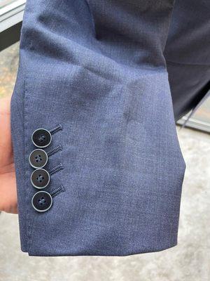 Diagonal button holes