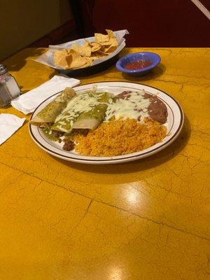 Enchiladas Verde