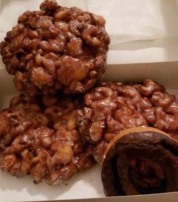 Apple fritters & chocolate old fashion