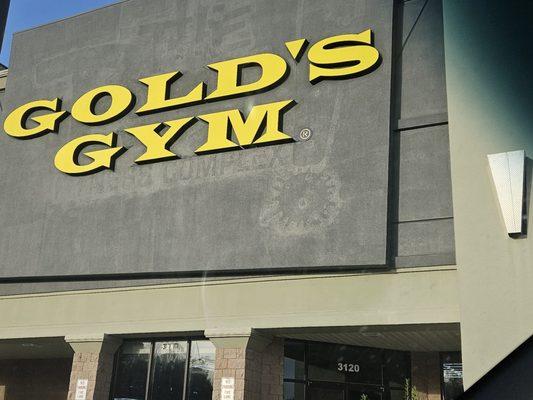 Gold's Gym Randleman