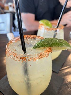 $6 margarita happy hour