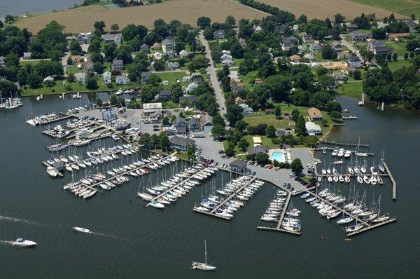 Zahniser's Yachting Center