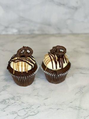 Chocolate peanut butter cupcake