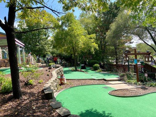 Parkville Mini Golf