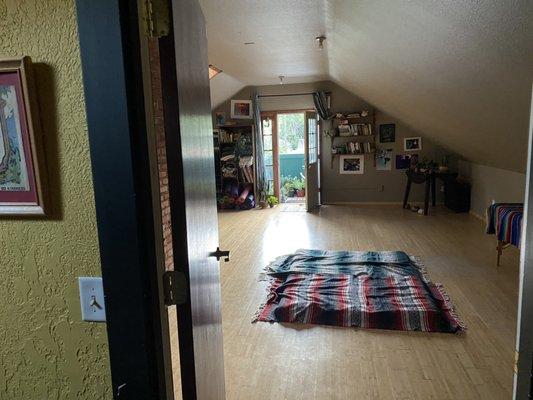 View from the hall; Thai Mats in view!