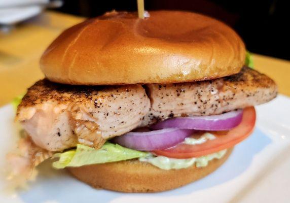 Salmon burger