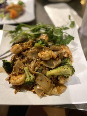 Pad see ew ($14, add shrimp $4)