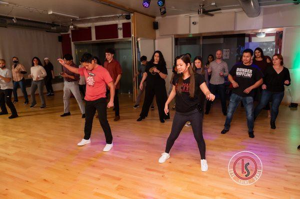 Latin Dance lessons at Latin Street, Chicago. Bachata.