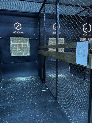 Axe Throwing with multiple game modes!