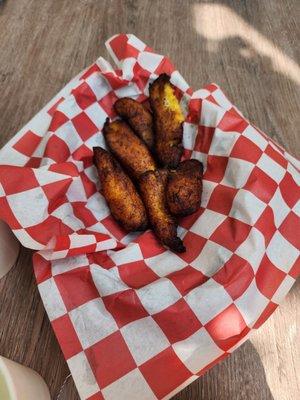 Sweet , fried plantains-- the best I've ever had.  Perfectly fried (not sure if there's a thin batter or not but my oh my it's good)