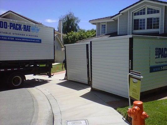 1-800-PACK-RAT is the simplest way to move or store your stuff in the Dallas area.