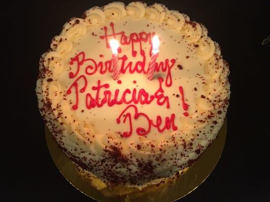 My and my Bro-in-Law's bday red velvet cake!!