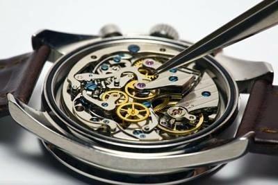 Automatic and quartz watch service & repair on almost all brands.