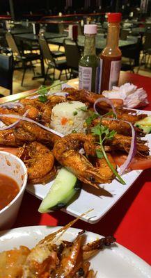 Mariscos Uruapan Bar And Grill