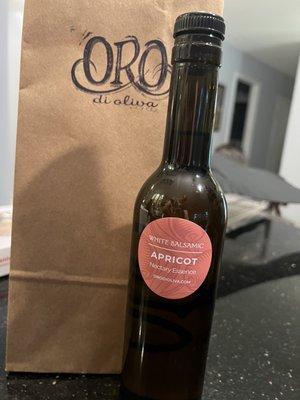 Apricot balsamic vinegar