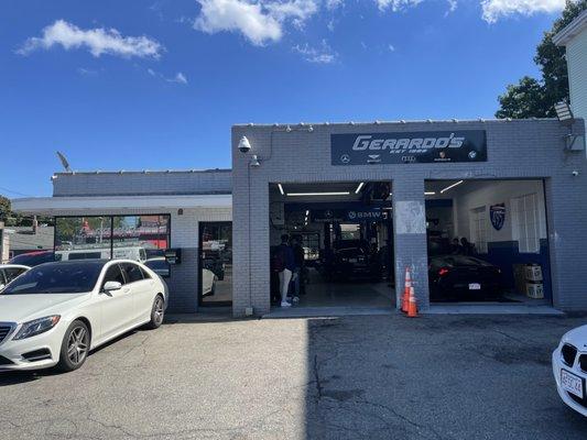 Gerardo's Foreign Cars Service