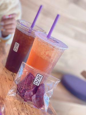 iced americano & strawberry green tea