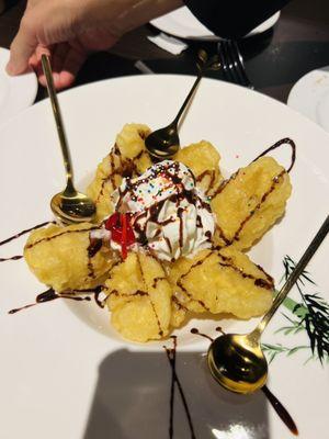 Fried banana tempura