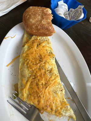 Veggie omelette and biscuit