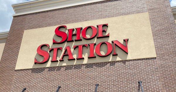 Shoe Station