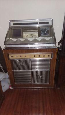 Hi I would like to have an estimate on restoring my 1960 Wurlitzer jukebox also pick up and delivery.