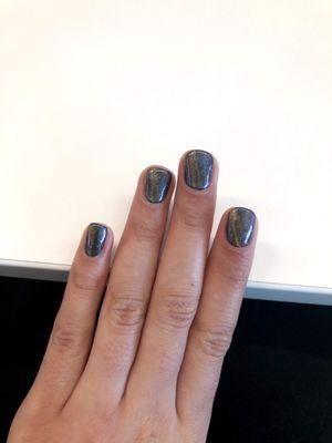 Glitter gel manicure