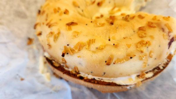 Onion bagel