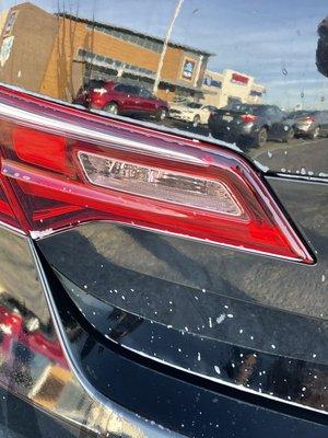 Soap suds all over the car after the wash. The rinse is drizzle. Not enough water to fully rinse off the car.