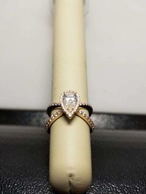 Custom pear shape ring