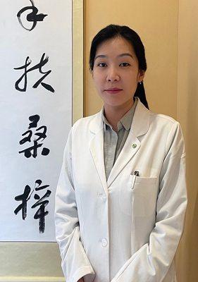 Binna Lee Acupuncturist