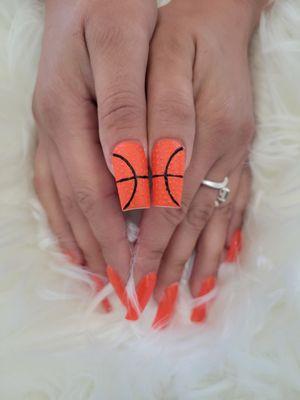 Basketball fans at Gellishious Nails