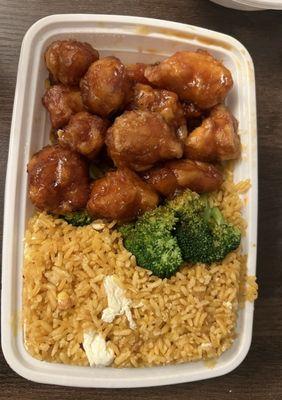 General tso's chicken with egg fried rice