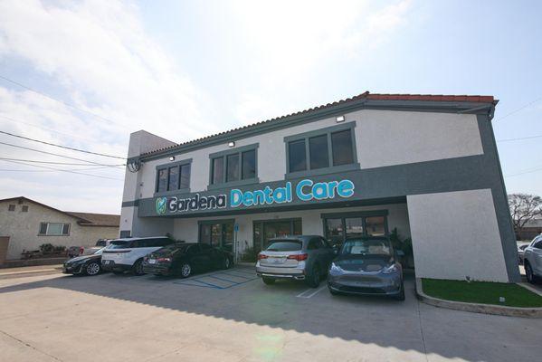 Gardena Dental Care