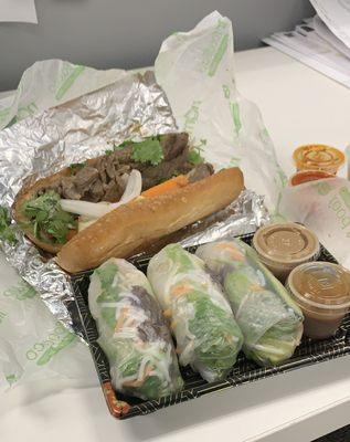 Steak banh mi & avocado fresh roll