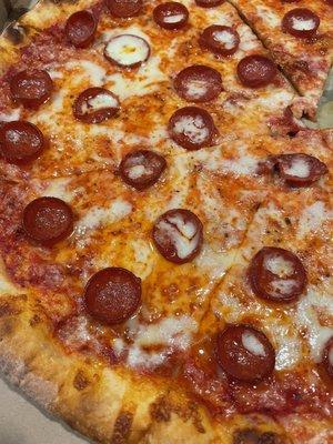 Pepperoni pizza