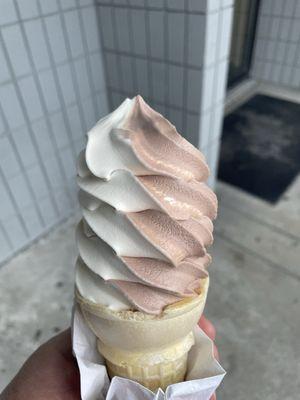 Large twist cone