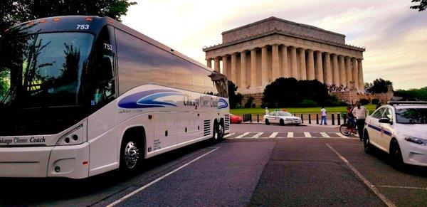 Chicago Classic Coach at the Lincoln Memorial, Washington DC