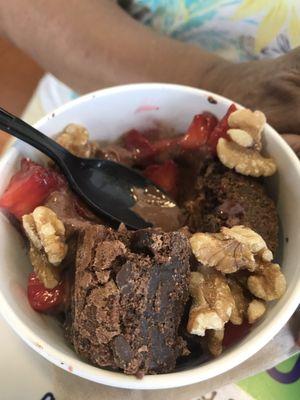 Chocolate with brownies, strawberries, and walnuts