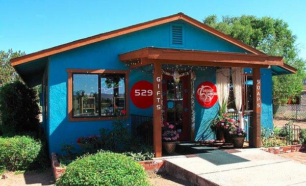 Look for the turquoise cottage in sunny Cottonwood Arizona.