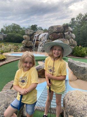 Paradise Falls Mini Golf