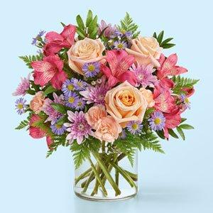 Sunset Serenade Bouquet!
This pastel stunner is reminiscent of your favorite sunset, radiating warmth and tranquility!