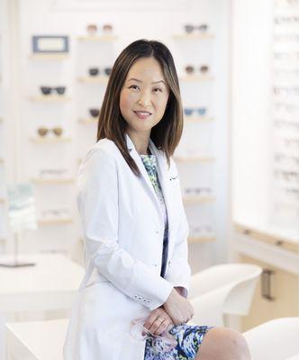 Dr. Maureen Hong, O.D.