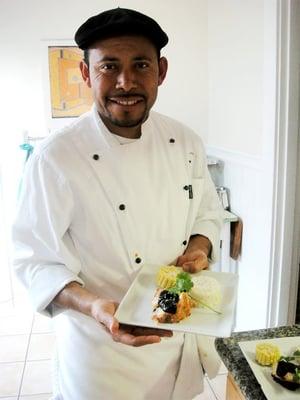 Chef Amil Castillo oversees the monthly cooking workshops in Spanish