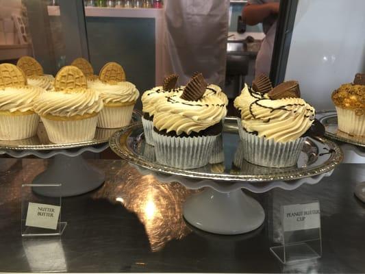 Nutter Butter & Peanut Butter cupcakes! Love this shop!