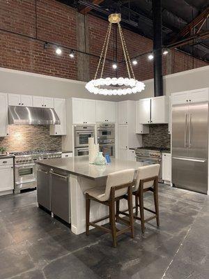 Ferguson Bath, Kitchen & Lighting Gallery