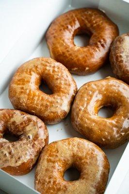 IG @kenty_eats | milkbread donuts