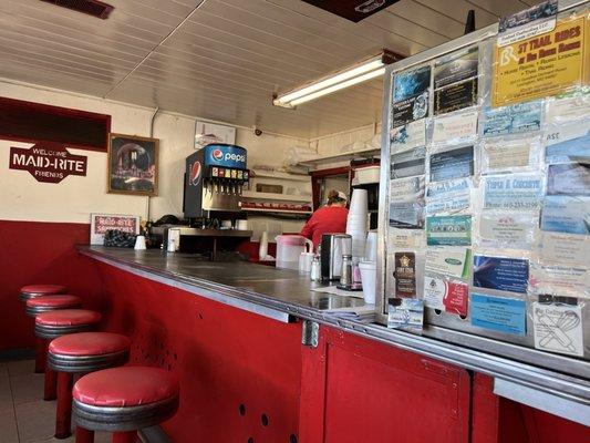 Maid-Rite Drive In