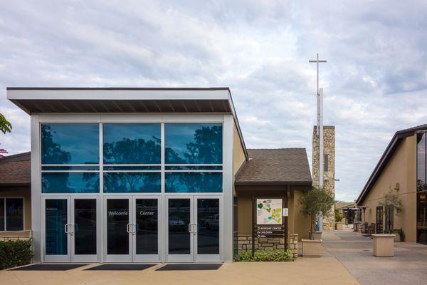 Front view of RHCC campus