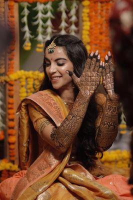 Heena / Mehndi Bride natural look